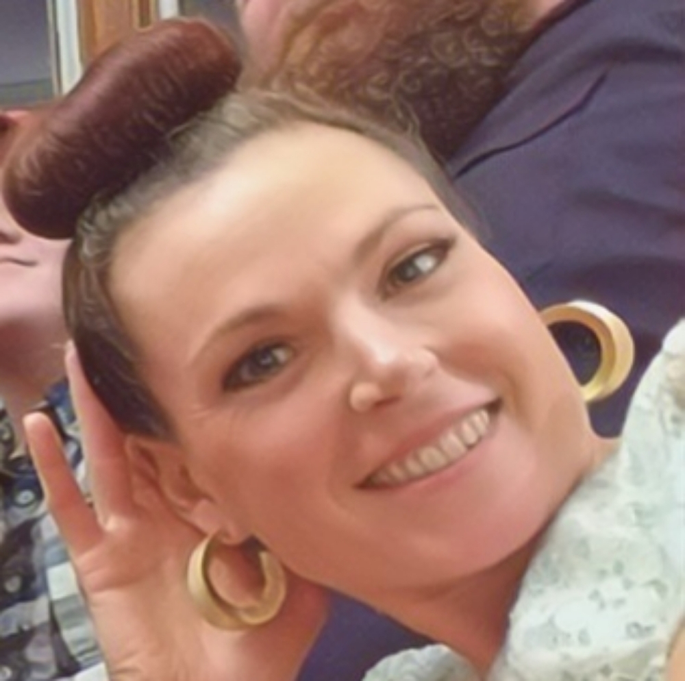 Meet your Posher, Renee